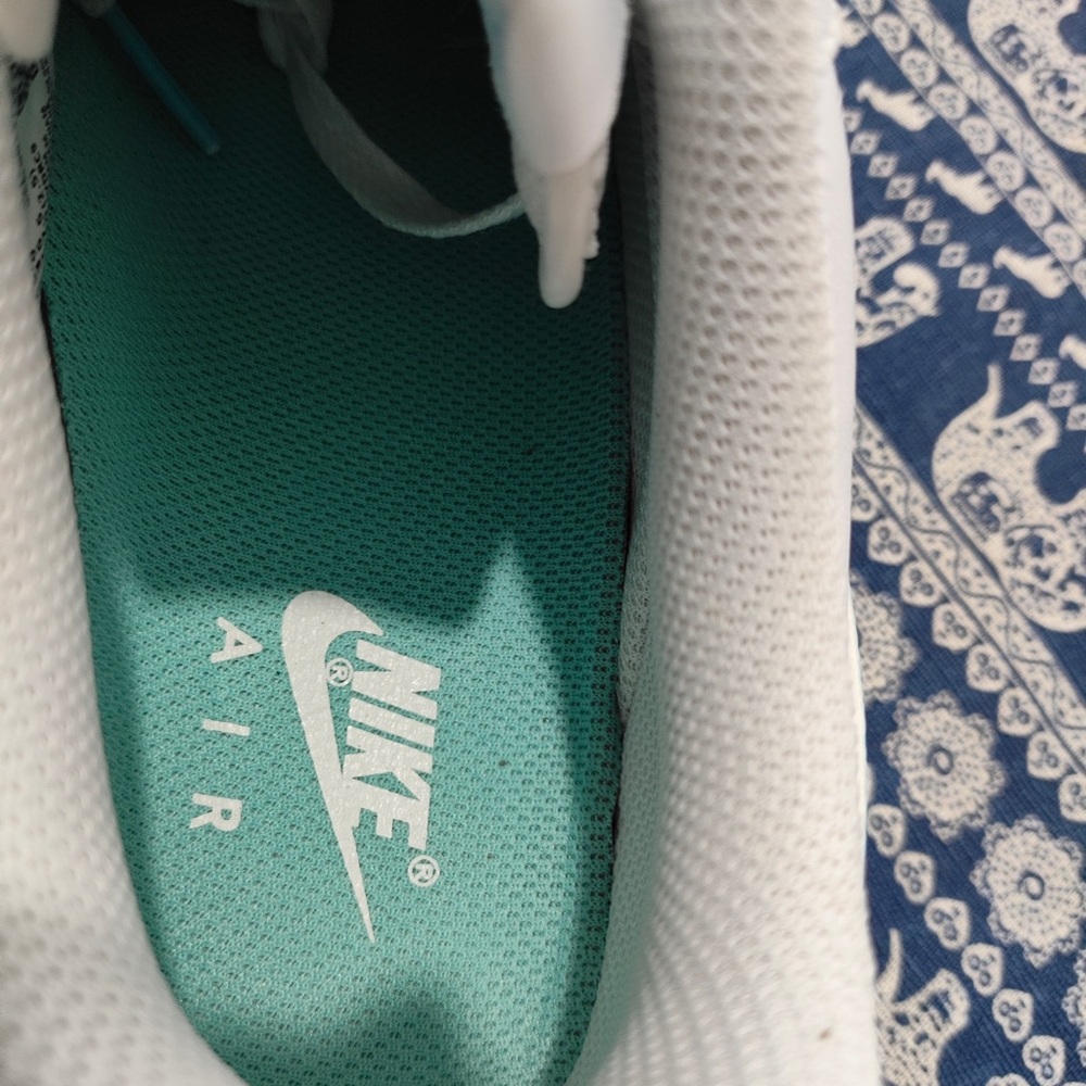 Nike White Sneakers with Light Blue Swoosh - Picture 5 of 6